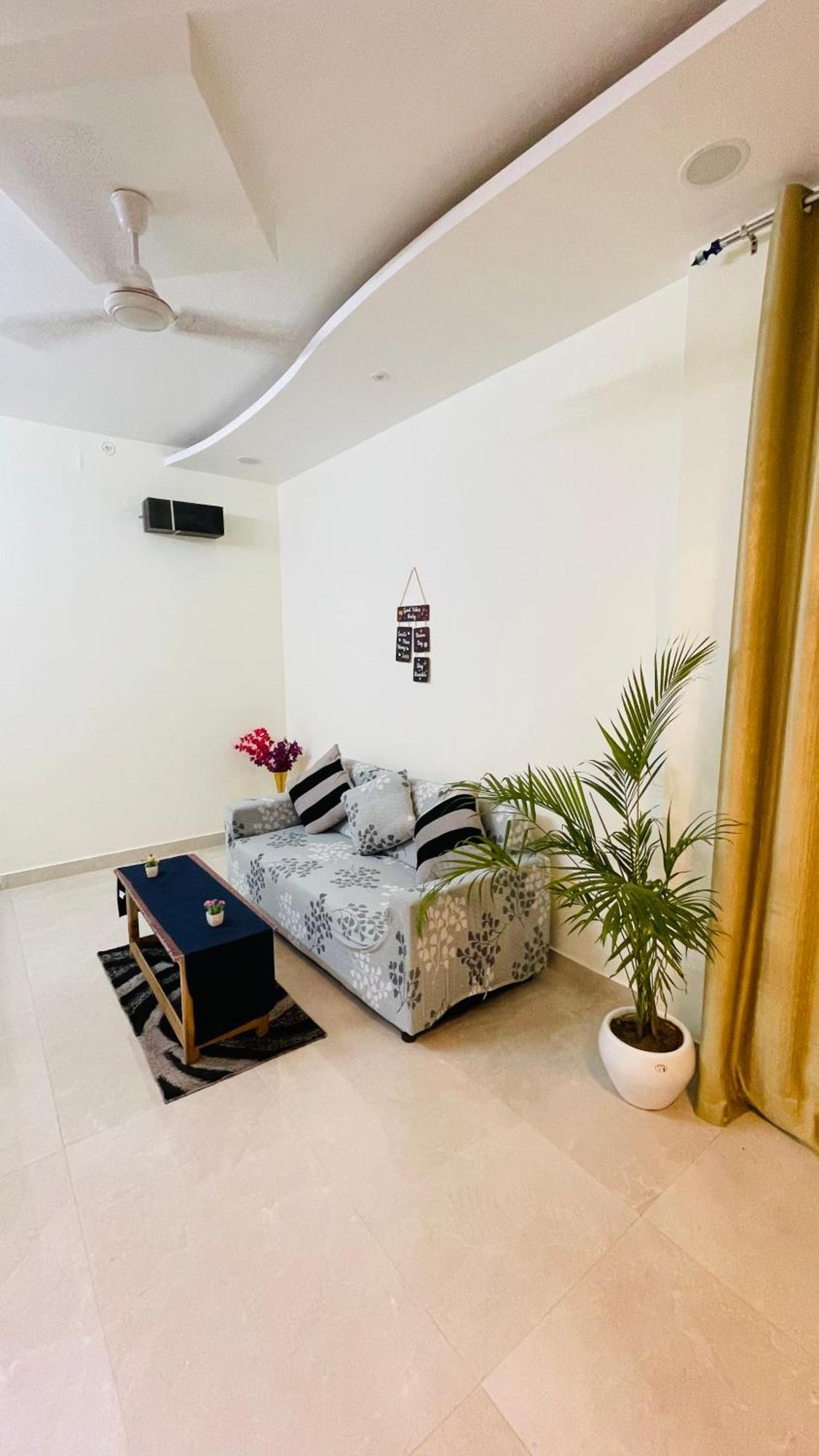 Atulyam Stays Sushant Golf City Lucknow Esterno foto